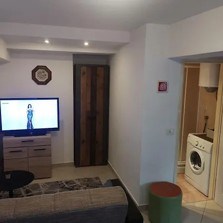 City West Studio Apartment Zagreb Exterior photo