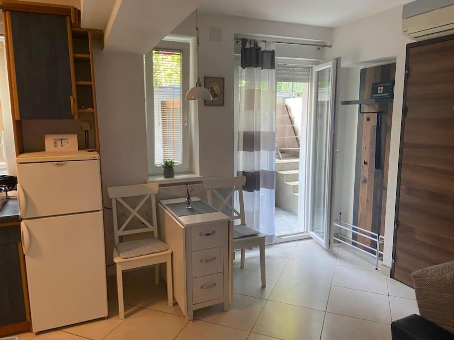 West Apartment